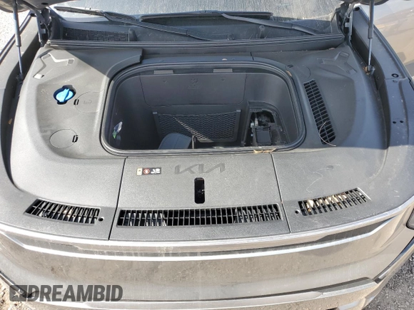 2024 Kia EV9 Light Long Range with VIN KNDAB5S13R6030945, listed as a Copart auction lot 48801575 with 6,513 mi miles and Salvage Title. Bid and sale history available at carsss.com. Image 14.