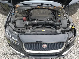 2017 Jaguar XF 35t Prestige with VIN SAJBE4BV2HCY37158, listed as a Copart auction lot 41450445 with 94,800 mi miles and Salvage Title. Bid and sale history available at carsss.com. Image 11.