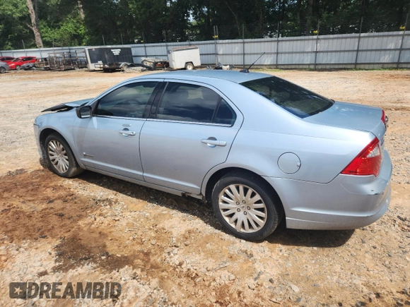 2010 Ford Fusion Hybrid z VIN 3FADP0L30AR134503, wystawiony jako Copart lot #62948515 z przebiegiem 226 913 mil mil oraz Szkoda całkowita • Salvage title. Historia ofert i sprzedaży dostępna na DreamBid. Obrazek 2.