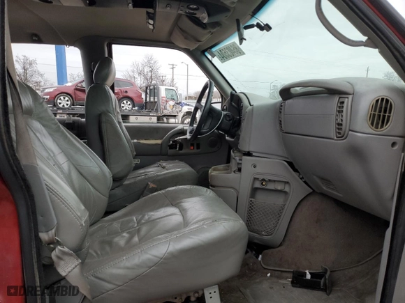 1997 GMC Safari Passenger with VIN 1GKEL19WXVB530471, listed as a Copart auction lot 86403504 with 0 mi miles and Salvage Title. Bid and sale history available at carsss.com. Image 7.