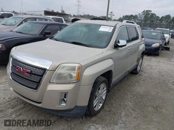 2011 GMC Terrain SLT-2 with VIN 2CTALWECXB6476014, listed as a IAAI auction lot 41619296 with 218,022 mi miles and . Bid and sale history available at carsss.com. Image 2.