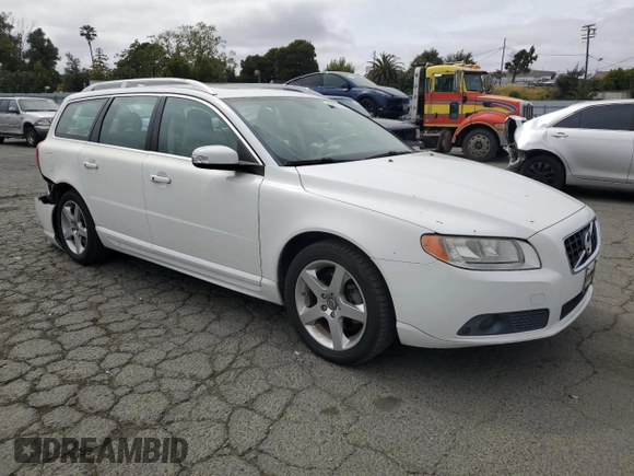 2010 Volvo V70 z VIN YV1960BW0A1164765, wystawiony jako Copart lot #54581225 z przebiegiem 176 252 mil mil oraz Szkoda całkowita • Salvage title. Historia ofert i sprzedaży dostępna na DreamBid. Obrazek 4.