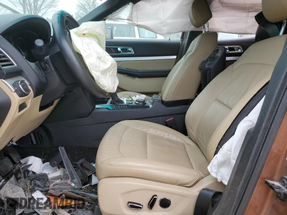2017 Ford Explorer XLT with VIN 1FM5K8D8XHGA59764, listed as a Copart auction lot 48163295 with Not provided miles and Salvage title. Bid and sale history available at DreamBid. Image 7.