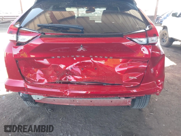 2025 Mitsubishi Eclipse Cross SE z VIN JA4ATWAA0SZ006881, wystawiony jako IAAI lot #42058073 z przebiegiem 2 418 mil mil oraz . Historia ofert i sprzedaży dostępna na DreamBid. Obrazek 6.