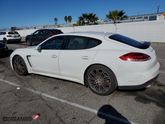 2015 Porsche Panamera 4 with VIN WP0AA2A7XFL007425, listed as a Copart auction lot 39322434 with 74,117 mi miles. Bid and sale history available at carsss.com. Image 2.