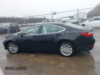 2013 Lexus ES 250 with VIN JTHBK1GG1D2083863, listed as a IAAI auction lot 41521039 with 46,853 mi miles and . Bid and sale history available at DreamBid. Image 14.