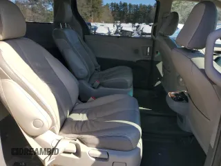 2011 Toyota Sienna XLE with VIN 5TDDK3DC7BS002989, listed as a Copart auction lot 45714275 with 174,640 mi miles and Non repairable. Bid and sale history available at DreamBid. Image 11.