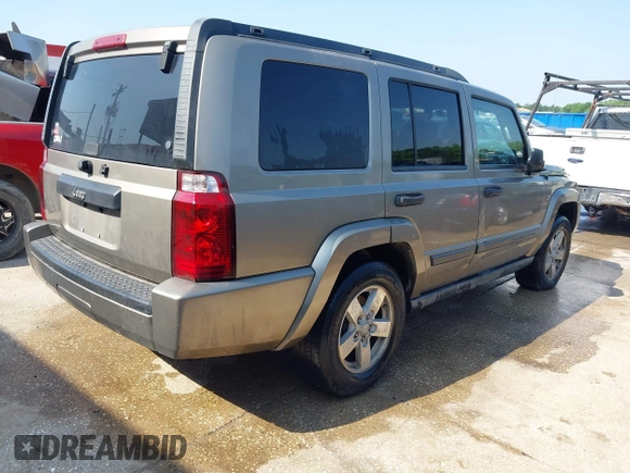 2006 Jeep Commander z VIN 1J8HH48K36C232424, wystawiony jako IAAI lot #41950150 z przebiegiem 358 947 mil mil oraz . Historia ofert i sprzedaży dostępna na DreamBid. Obrazek 4.