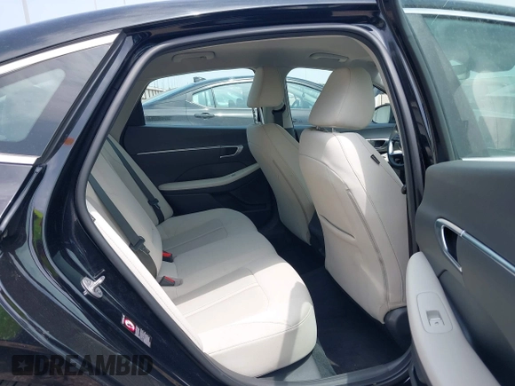 2023 Hyundai Sonata SEL z VIN KMHL64JA7PA282826, wystawiony jako IAAI lot #42327821 z przebiegiem 54 987 mil mil oraz . Historia ofert i sprzedaży dostępna na DreamBid. Obrazek 8.