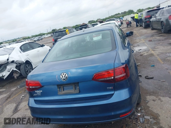 2017 Volkswagen Jetta S с VIN 3VW2B7AJ7HM234046, выставлен на аукционе IAAI как лот 42191227 с пробегом 46 258 миль миль и . История ставок и продаж доступна на DreamBid. Изображение 17.