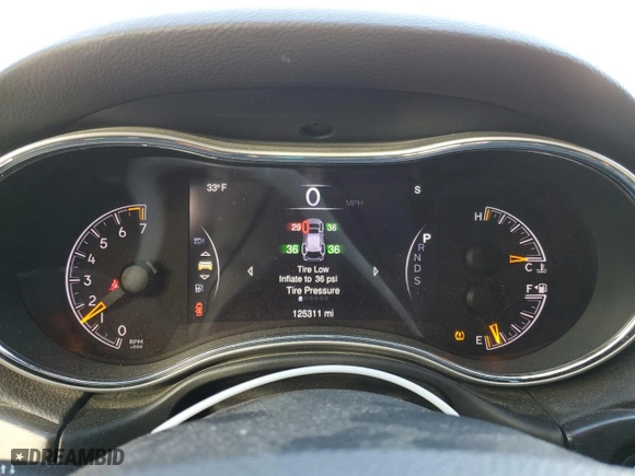 2015 Jeep Grand Cherokee Altitude with VIN 1C4RJFAG4FC954941, listed as a Copart auction lot 42010465 with 125,311 mi miles and Salvage Title. Bid and sale history available at carsss.com. Image 9.