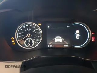 2022 Genesis G70 3.3T z VIN KMTG54TE8NU090398, wystawiony jako Copart lot #55102905 z przebiegiem 30 960 mil mil oraz Szkody całkowita. Historia ofert i sprzedaży dostępna na DreamBid. Obrazek 9.