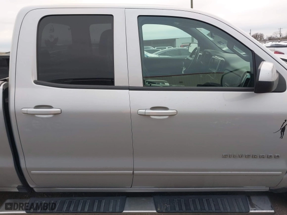 2018 Chevrolet Silverado 1500 LT with VIN 1GCVKREH8JZ267659, listed as a IAAI auction lot 41279618 with 143,310 mi miles. Bid and sale history available at carsss.com. Image 14.