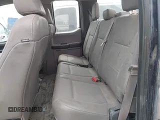 2018 Ford F-250 XL with VIN 1FT7X2B68JEB42589, listed as a IAAI auction lot 42105402 with 295,044 mi miles and . Bid and sale history available at DreamBid. Image 8.