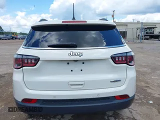 2020 Jeep Compass Latitude с VIN 3C4NJCBB8LT224711, выставлен на аукционе IAAI как лот 42201734 с пробегом 99 032 миль миль и . История ставок и продаж доступна на DreamBid. Изображение 16.