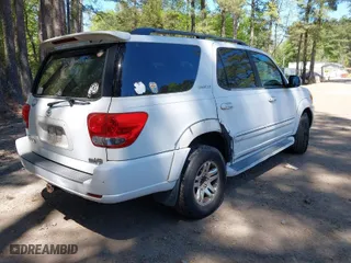 2005 Toyota Sequoia Limited with VIN 5TDZT38AX5S247110, listed as a IAAI auction lot 42072296 with 327,641 mi miles. Bid and sale history available at carsss.com. Image 4.