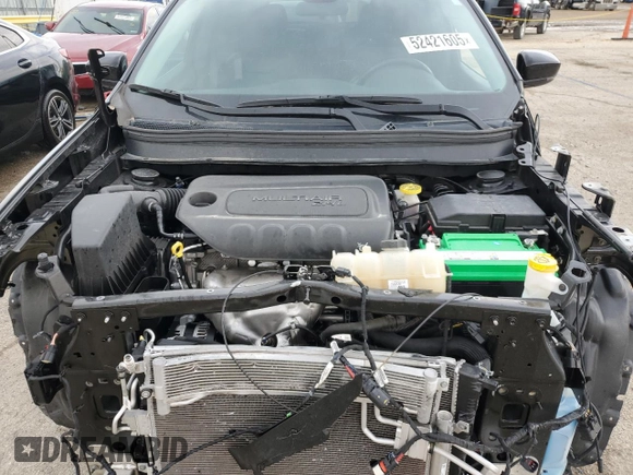 2019 Jeep Cherokee Latitude Plus with VIN 1C4PJLLBXKD339368, listed as a Copart auction lot 52421605 with 48,221 mi miles and Salvage Title. Bid and sale history available at carsss.com. Image 12.
