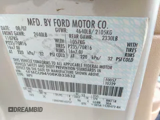 2008 Ford Escape Limited with VIN 1FMCU94108KB33832, listed as a IAAI auction lot 36684133 with 199,192 mi miles. Bid and sale history available at carsss.com. Image 9.