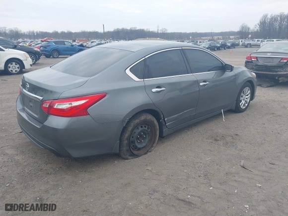 2017 Nissan Altima 2.5 SR with VIN 1N4AL3AP0HC498094, listed as a IAAI auction lot 41679063 with 137,827 mi miles. Bid and sale history available at carsss.com. Image 4.