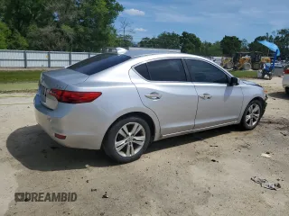 2013 Acura ILX with VIN 19VDE1F32DE021724, listed as a Copart auction lot 51819395 with 138,438 mi miles and Salvage Title. Bid and sale history available at carsss.com. Image 3.