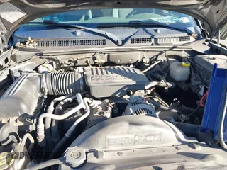2005 Dodge Dakota SLT with VIN 1D7HW42N75S220495, listed as a IAAI auction lot 41825320 with 123,085 mi miles and . Bid and sale history available at DreamBid. Image 10.