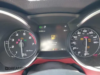 2018 Alfa Romeo Stelvio Sport z VIN ZASFAKPN1J7B82358, wystawiony jako IAAI lot #41984977 z przebiegiem 89 518 mil mil oraz . Historia ofert i sprzedaży dostępna na DreamBid. Obrazek 7.