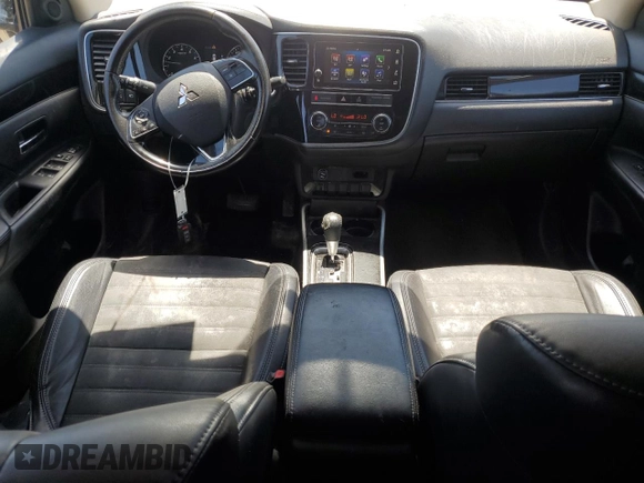 2019 Mitsubishi Outlander SE with VIN JA4AD3A34KZ049567, listed as a Copart auction lot 57341475 with 197,076 mi miles and Clean title. Bid and sale history available at DreamBid. Image 8.