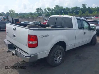 2004 Ford F-150 STX z VIN 1FTRX14W84NC21782, wystawiony jako IAAI lot #42701566 z przebiegiem 127 689 mil mil oraz . Historia ofert i sprzedaży dostępna na DreamBid. Obrazek 4.