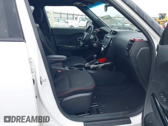 2014 Kia Soul + with VIN KNDJP3A51E7035396, listed as a IAAI auction lot 41888195 with 81,440 mi miles. Bid and sale history available at carsss.com. Image 5.