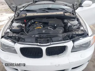 2013 BMW 1 Series 135i with VIN WBAUC9C52DVM13628, listed as a IAAI auction lot 41901475 with 113,598 mi miles and . Bid and sale history available at DreamBid. Image 10.