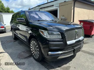 2018 Lincoln Navigator Reserve z VIN 5LMJJ3LT9JEL14915, wystawiony jako Copart lot #59414895 z przebiegiem 205 068 mil mil oraz Tytuł czysty. Historia ofert i sprzedaży dostępna na DreamBid. Obrazek 1.