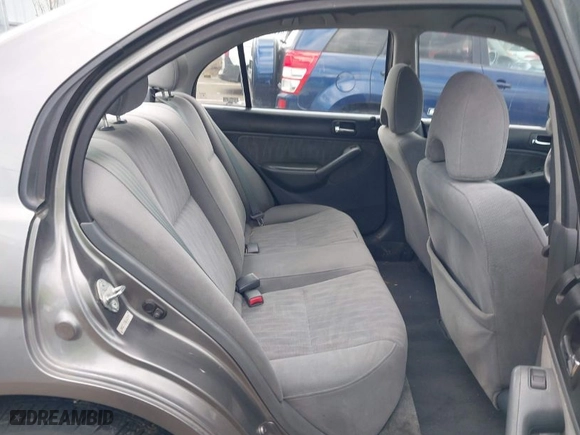 2005 Honda Civic Sdn LX with VIN 2HGES15535H628939, listed as a IAAI auction lot 41960347 with 265,130 mi miles. Bid and sale history available at carsss.com. Image 8.