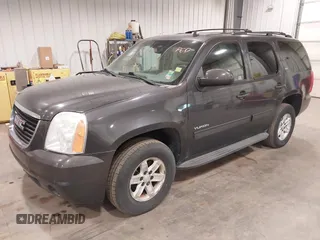 2010 GMC Yukon SLT with VIN 1GKUKCE08AR148548, listed as a IAAI auction lot 41994933 with 248,534 mi miles. Bid and sale history available at carsss.com. Image 2.
