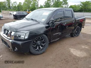 2011 Nissan Titan SL с VIN 1N6AA0EC5BN315853, выставлен на аукционе IAAI как лот 42340624 с пробегом 162 074 миль миль и . История ставок и продаж доступна на DreamBid. Изображение 20.