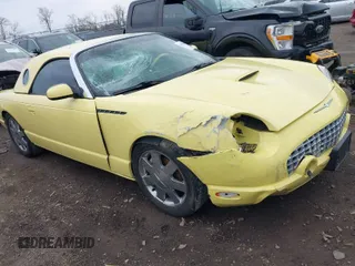 2002 Ford Thunderbird w/Hardtop Premium with VIN 1FAHP60A52Y105685, listed as a IAAI auction lot 41879044 with 116,772 mi miles. Bid and sale history available at carsss.com. Image 1.