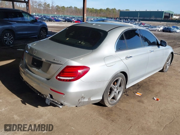 2017 Mercedes-Benz E 300 Luxury с VIN WDDZF4KB3HA177441, выставлен на аукционе IAAI как лот 41143481 с пробегом 35 468 миль миль и . История ставок и продаж доступна на DreamBid. Изображение 4.