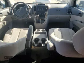 2006 Kia Sedona LX with VIN KNDMB233866024341, listed as a Copart auction lot 79071364 with 132,924 mi miles and Salvage Title. Bid and sale history available at carsss.com. Image 8.