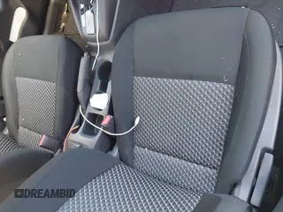 2024 Nissan Versa S z VIN 3N1CN8DV8RL866194, wystawiony jako IAAI lot #41420972 z przebiegiem 23 000 mil mil oraz . Historia ofert i sprzedaży dostępna na DreamBid. Obrazek 5.