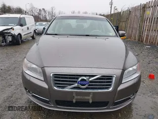 2011 Volvo S80 3.2L with VIN YV1940AS2B1148864, listed as a IAAI auction lot 41721256 with 92,714 mi miles. Bid and sale history available at carsss.com. Image 6.