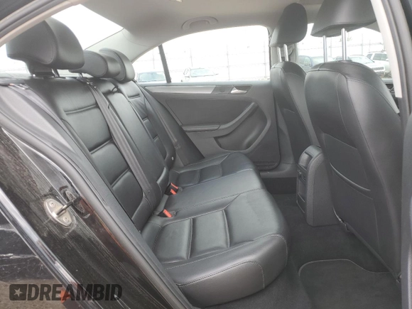 2013 Volkswagen Jetta SEL with VIN 3VWLX7AJ0DM453480, listed as a Copart auction lot 63823455 with 132,875 mi miles and Salvage title. Bid and sale history available at DreamBid. Image 10.