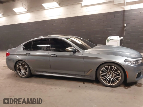 2020 BMW 5 Series M550i xDrive with VIN WBAJS7C00LCD83735, listed as a IAAI auction lot 41478682 with 39,299 mi miles and . Bid and sale history available at DreamBid. Image 13.