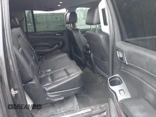 2017 GMC Yukon XL SLT with VIN 1GKS2GKC9HR152969, listed as a IAAI auction lot 41759719 with 160,941 mi miles. Bid and sale history available at carsss.com. Image 8.