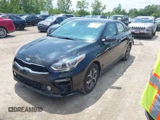 2021 Kia Forte LXS z VIN 3KPF24AD7ME264763, wystawiony jako IAAI lot #42477136 z przebiegiem 48 667 mil mil oraz . Historia ofert i sprzedaży dostępna na DreamBid. Obrazek 17.