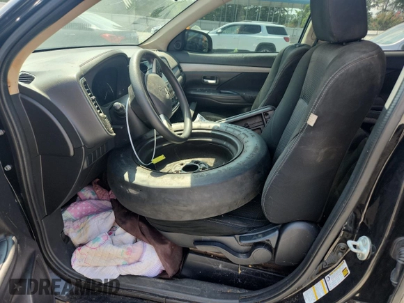 2018 Mitsubishi Outlander ES with VIN JA4AD2A3XJZ000527, listed as a Copart auction lot 63985205 with Not provided miles and Clean title. Bid and sale history available at DreamBid. Image 7.