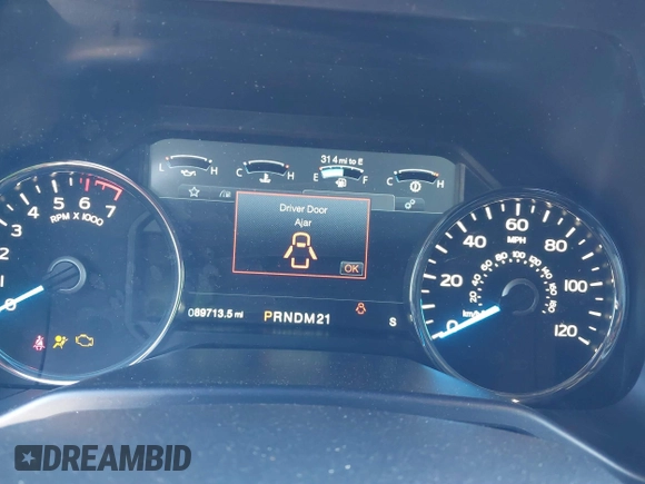 2015 Ford F-150 XLT with VIN 1FTEW1EG9FKE71674, listed as a IAAI auction lot 41635657 with 89,713 mi miles. Bid and sale history available at carsss.com. Image 7.
