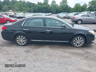 2012 Toyota Avalon with VIN 4T1BK3DB9CU466888, listed as a IAAI auction lot 42712681 with 323,252 mi miles and . Bid and sale history available at DreamBid. Image 13.