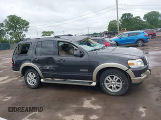 2007 Ford Explorer Eddie Bauer с VIN 1FMEU64EX7UA41639, выставлен на аукционе IAAI как лот 42539231 с пробегом Не указан миль и . История ставок и продаж доступна на DreamBid. Изображение 13.