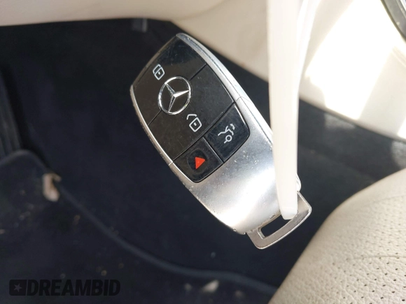 2017 Mercedes-Benz E 300 Luxury с VIN WDDZF4JB3HA155487, выставлен на аукционе IAAI как лот 42509860 с пробегом 103 974 миль миль и . История ставок и продаж доступна на DreamBid. Изображение 11.