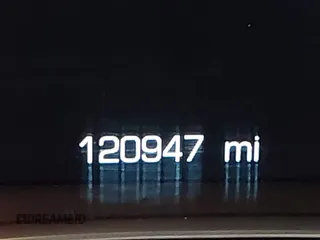 2017 GMC Acadia SLT with VIN 1GKKNVLS3HZ149891, listed as a IAAI auction lot 41792650 with 120,947 mi miles. Bid and sale history available at carsss.com. Image 16.