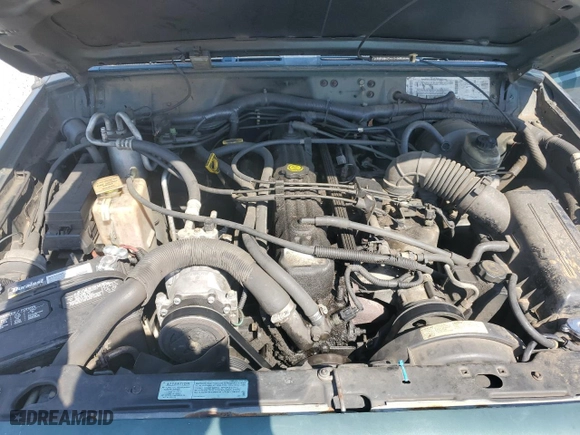 2001 Jeep Cherokee Sport with VIN 1J4FF48S71L574658, listed as a Copart auction lot 49113215 with 208,626 mi miles and Salvage Title. Bid and sale history available at carsss.com. Image 11.